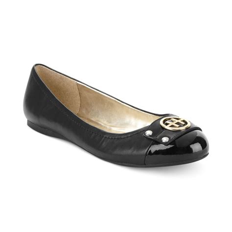 tommy hilfiger women flats